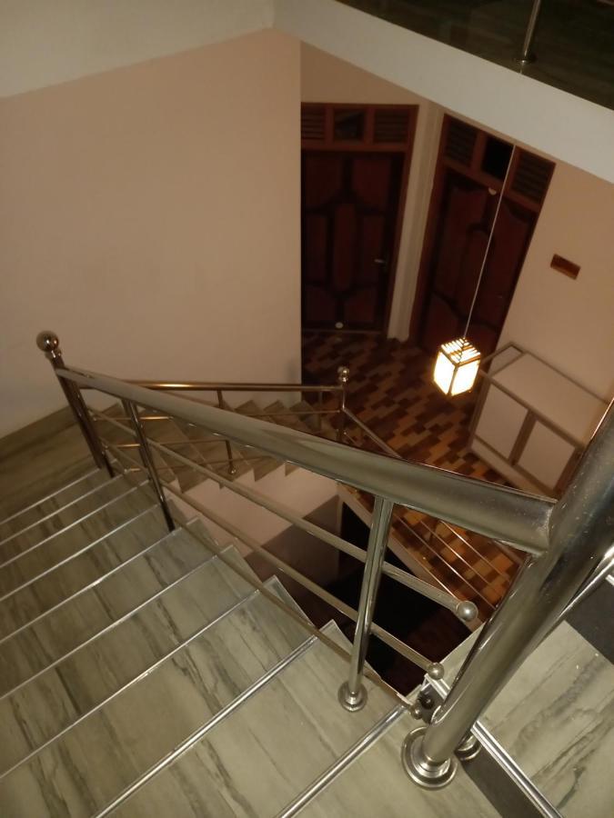 Villa Luxez Kalmunai Εξωτερικό φωτογραφία